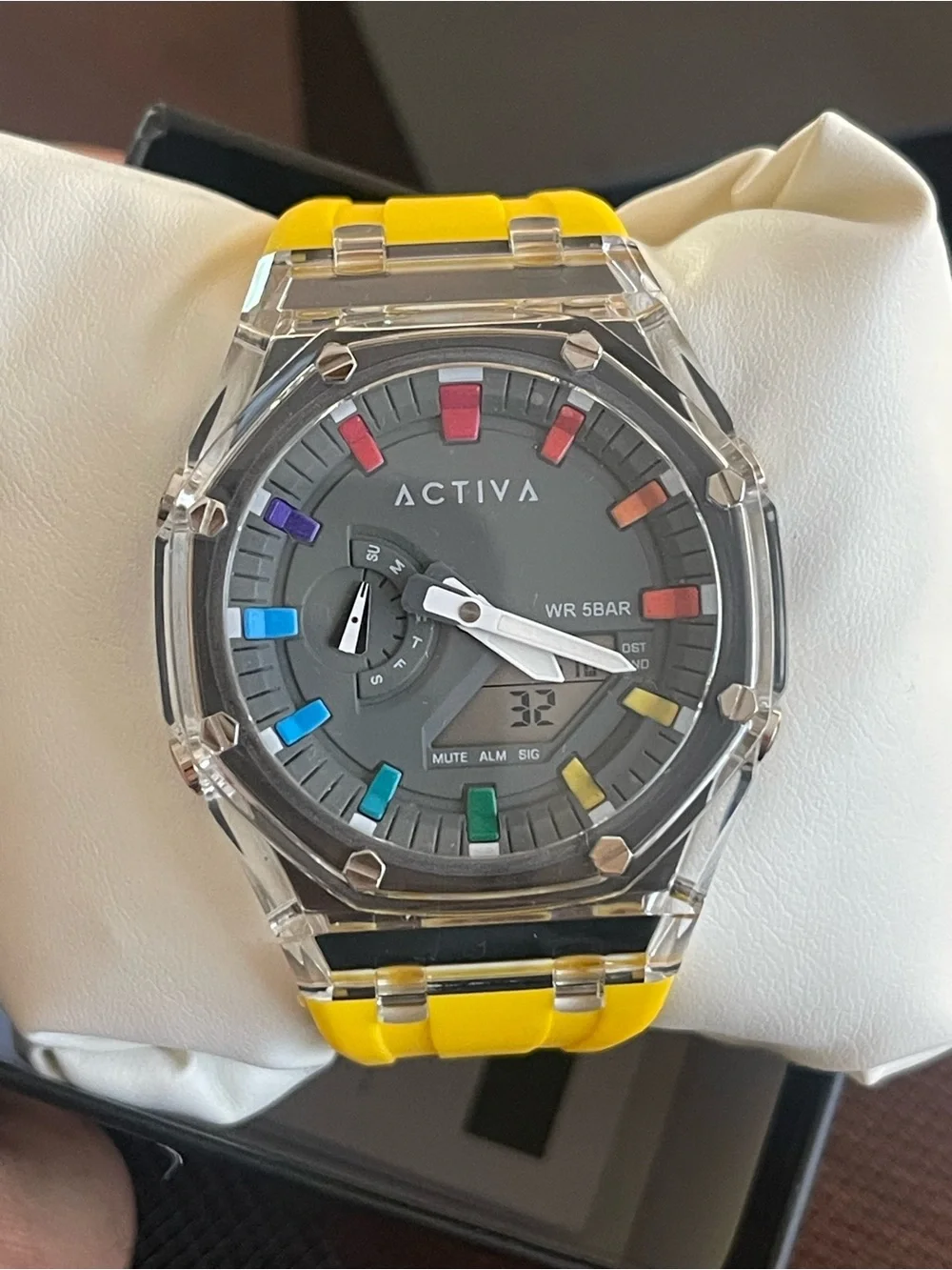 Activa Kaleido X
Invicta Men's Digital Watch - 44.2mm, Yellow (ACW2100-002) - Picture 10 of 12